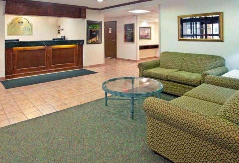 فندق Norwood Inn & Suites Indianapolis