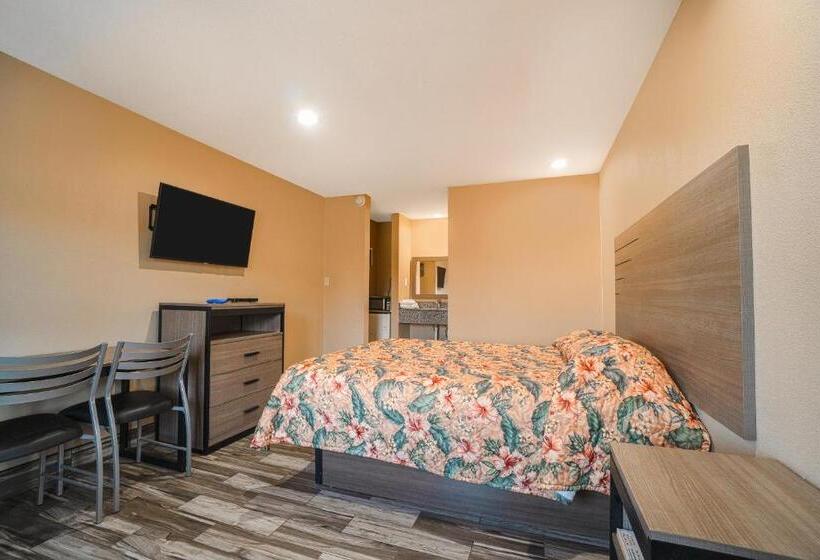هتل Days Inn By Wyndham Aransas Pass