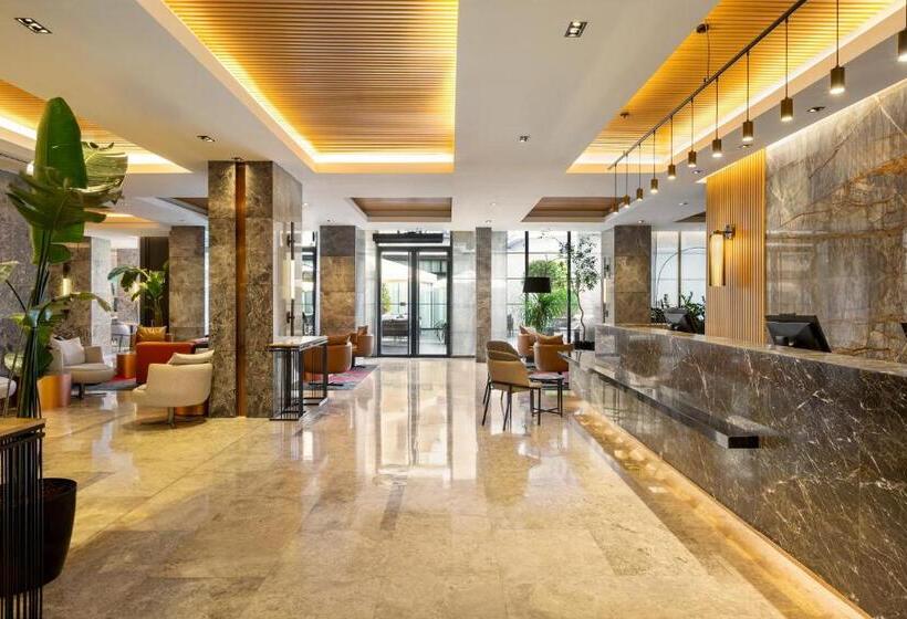 هتل Ramada Plaza Sultanahmet