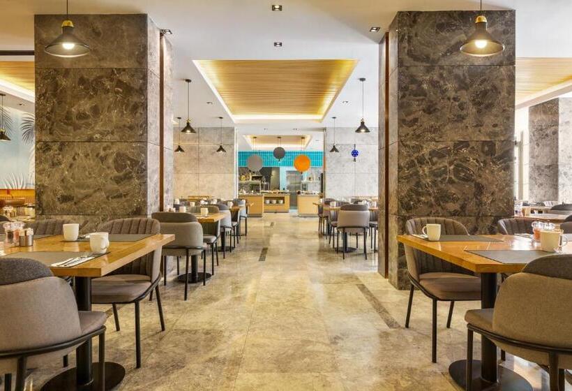 هتل Ramada Plaza Sultanahmet