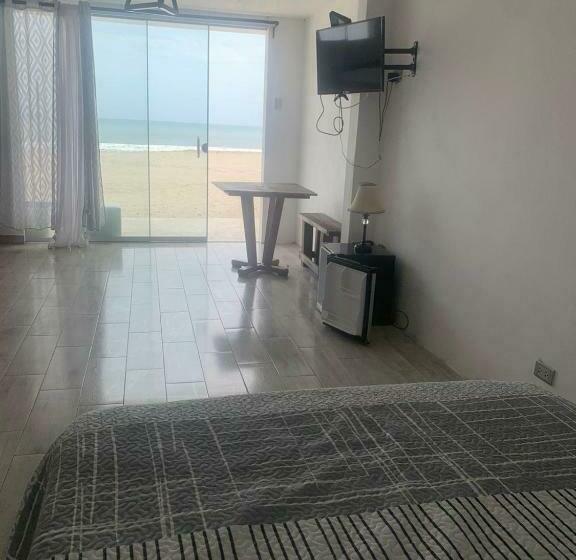 هتل Sunset Bay Colan