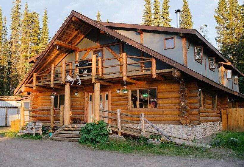 모텔 Arctic Divide Lodge