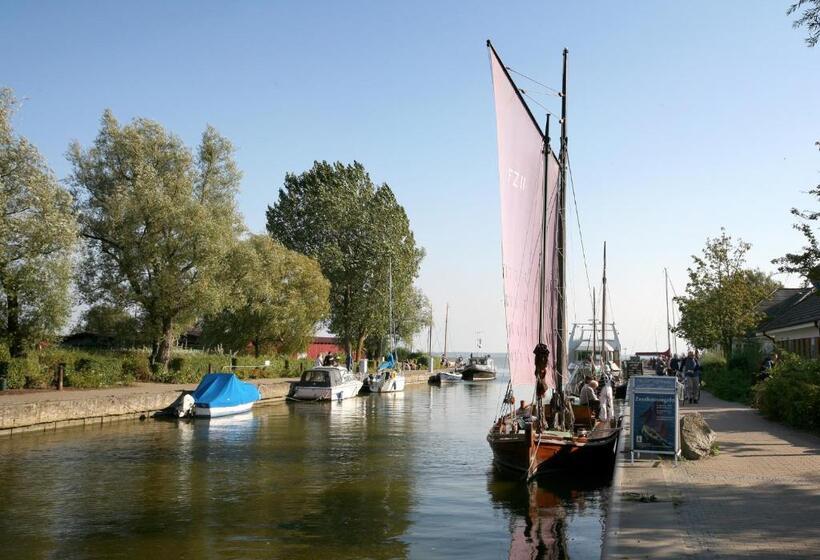 Ostseehotel Wustrow