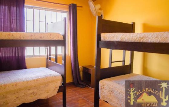 پانسیون Hostal Alabalti