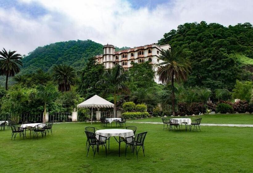 Aaram Baagh   A Luxury Nature Resort