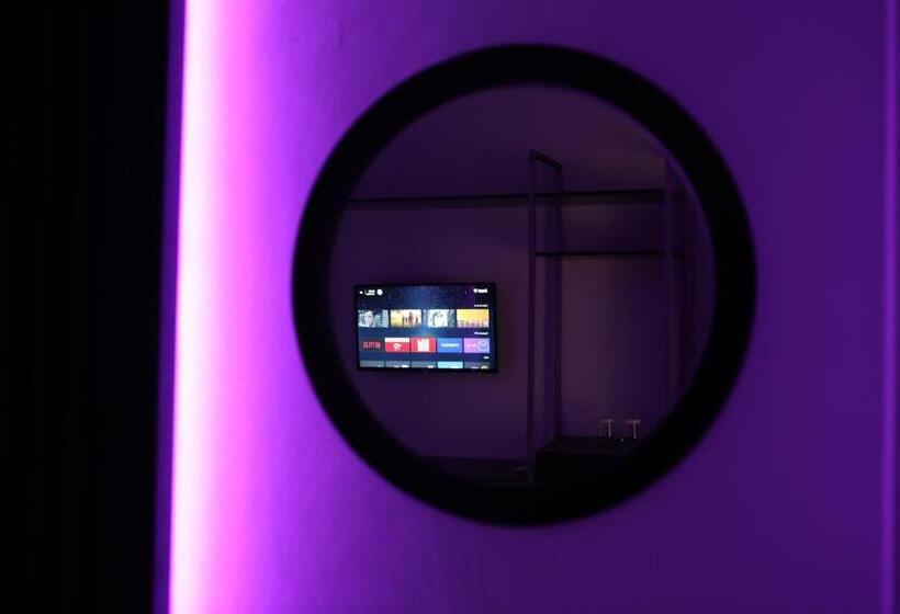 هتل Dark Boutique
