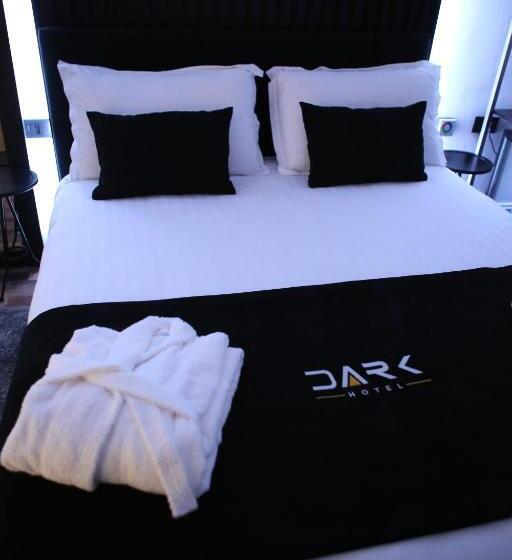 هتل Dark Boutique