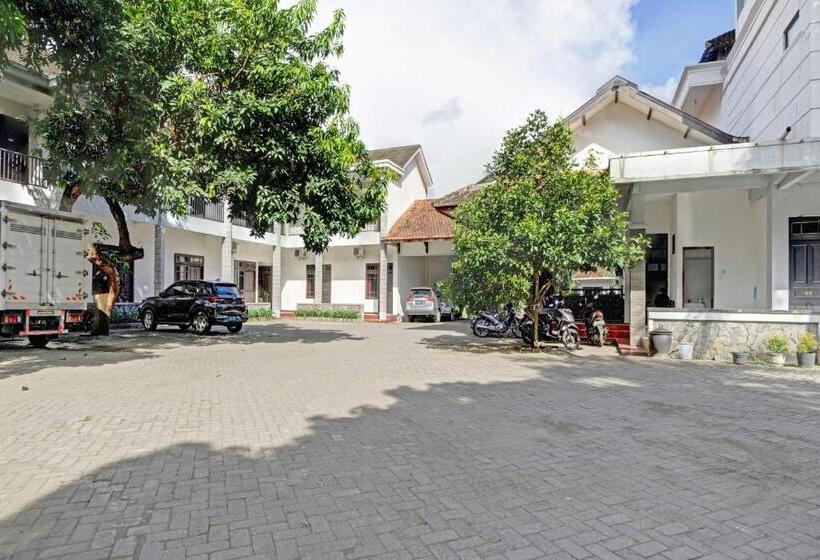 ホテル Oyo 90735 Palem Garden 2