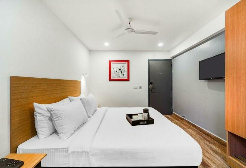 هتل Townhouse Kapila Theertham Near Tirumala Foothills