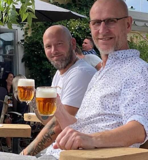 هتل Två Små Svin Bnb