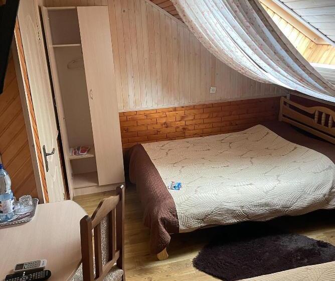 פנסיון Best House