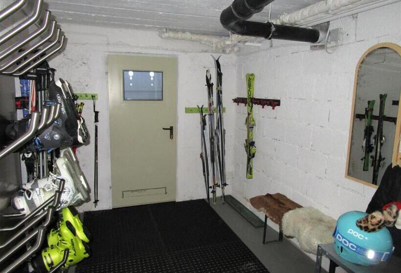 ベッドアンドブレックファースト Haus Elena