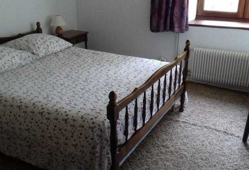 Bed and Breakfast La Fontaine Des Thiolles