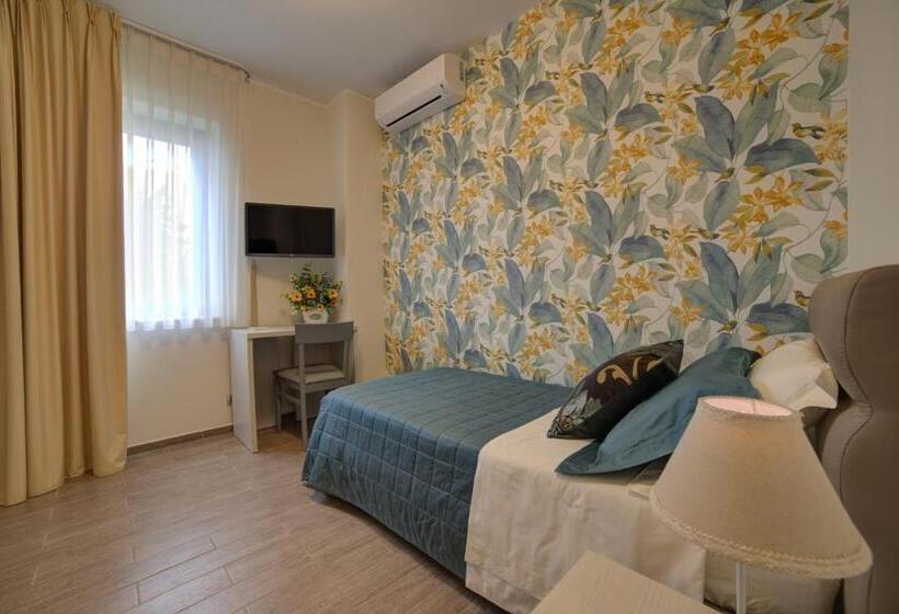 مبيت وإفطار Villaggio Cristina