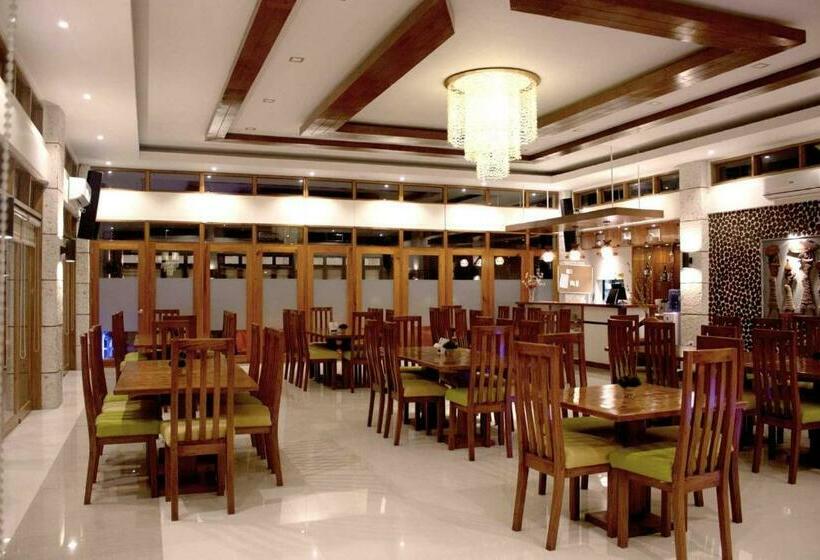 هتل Caluwayan Palm Island Resort & Restaurant
