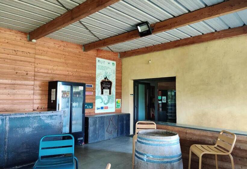 فندق Gîte Et Lodges Du Hitton
