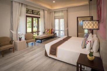 هتل Siamdasada Khaoyai