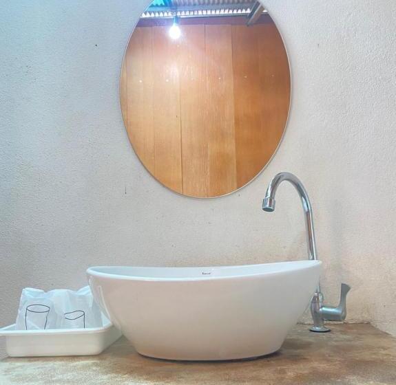 Pension (Hôtel basse catégorie) ลุงนะ โฮมสเตย์ ปางอุ๋ง แม่ฮ่องสอน