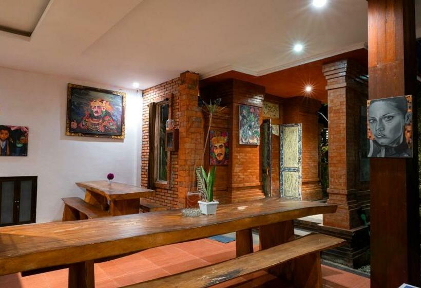 پانسیون Asri Guesthouse