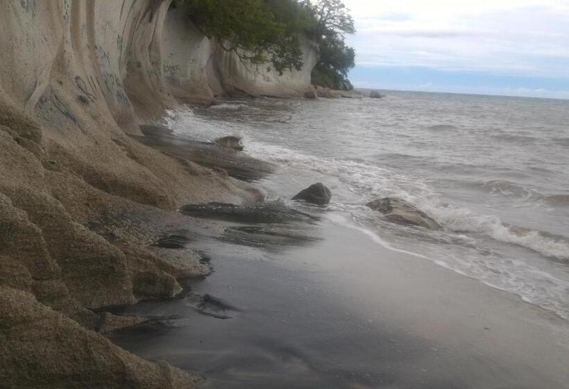 بنسيون Bintang Wisata Riung
