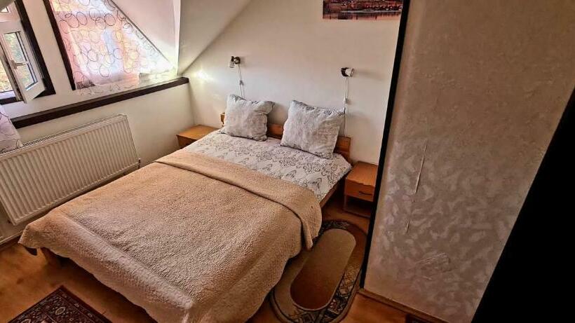 بنسيون Casa Vitan
