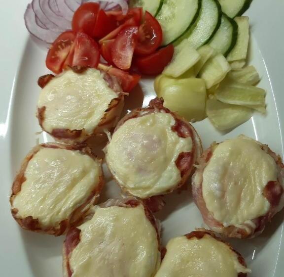 بنسيون Kiskemence Vendégház Szatta