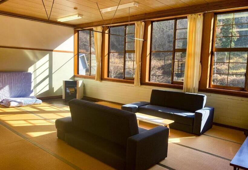 Пансион Mori No Bunkou Fuzawa Vacation Stay 54307v