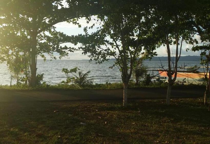 פנסיון Sendowan Baru Amurang