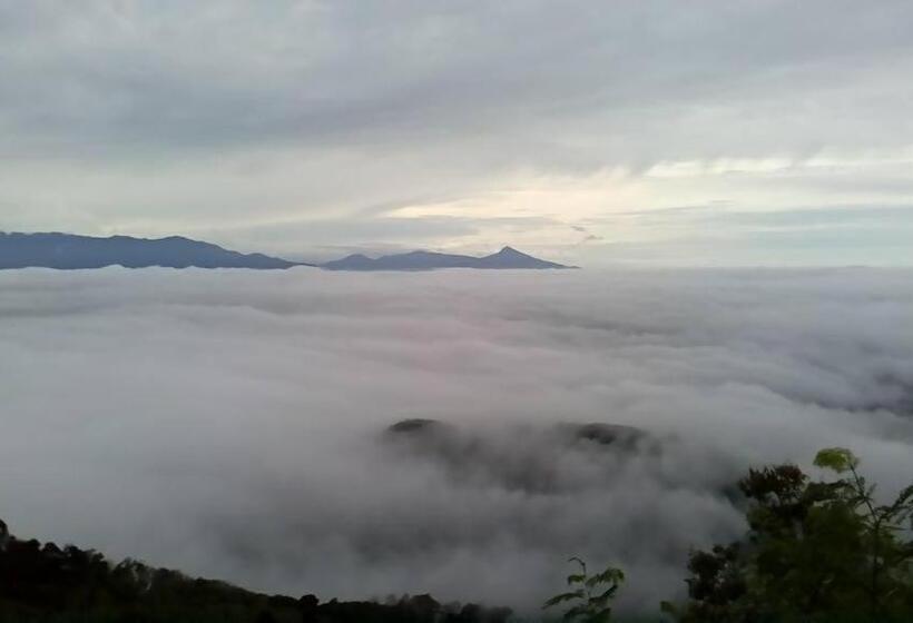 渡假胜地  Chomdao Baan Manisa
