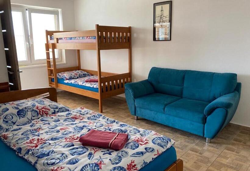 Apartmány S Klimatizací   Penzion U Kudláčků Pouzdřany