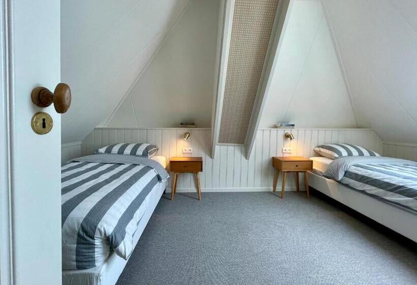 ベッドアンドブレックファースト Herberg Het Rechthuis