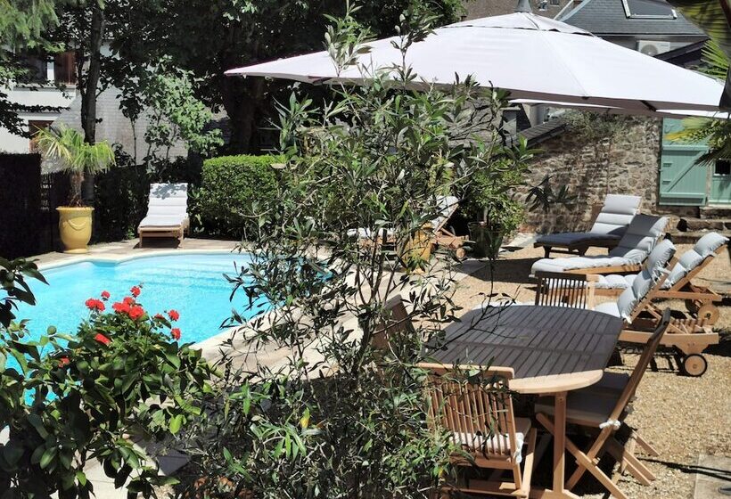 住宿加早餐  Maison D Hôtes Les Jardins Saint Eloi