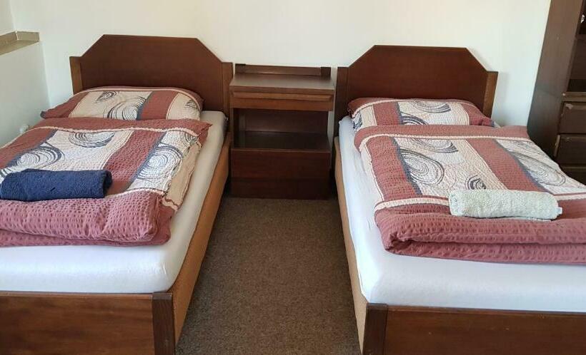 Bed and Breakfast Penzion Cerny Mlyn Sokolov