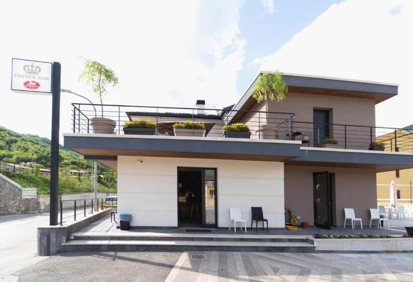 مبيت وإفطار The Garden