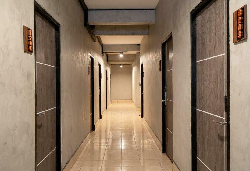 Buri Hostel Bangkok