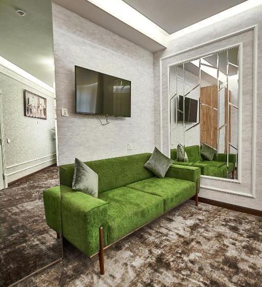 Garnet Hotel Tashkent