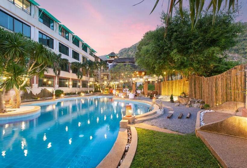هتل ปานเทล เขาใหญ่ Parntel Khaoyai