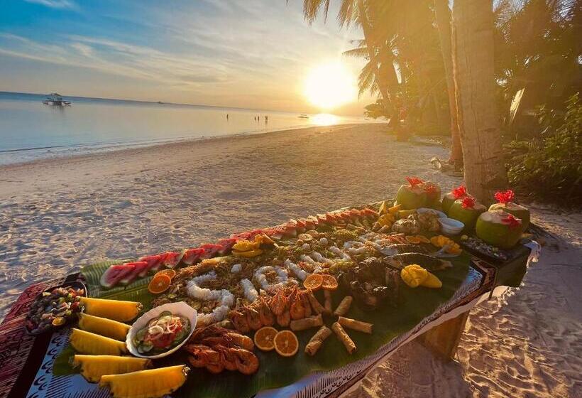 فندق Apo Diver Beach Resort