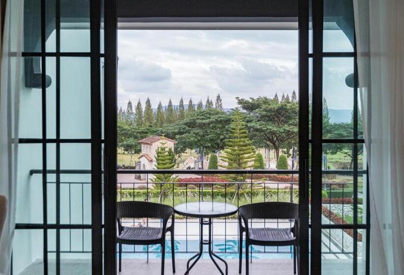 هتل Bergh Apton Khao Yai