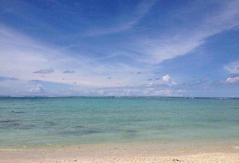 هتل Masokut Surf Camp Siberut Mentawai Surfing Barrels