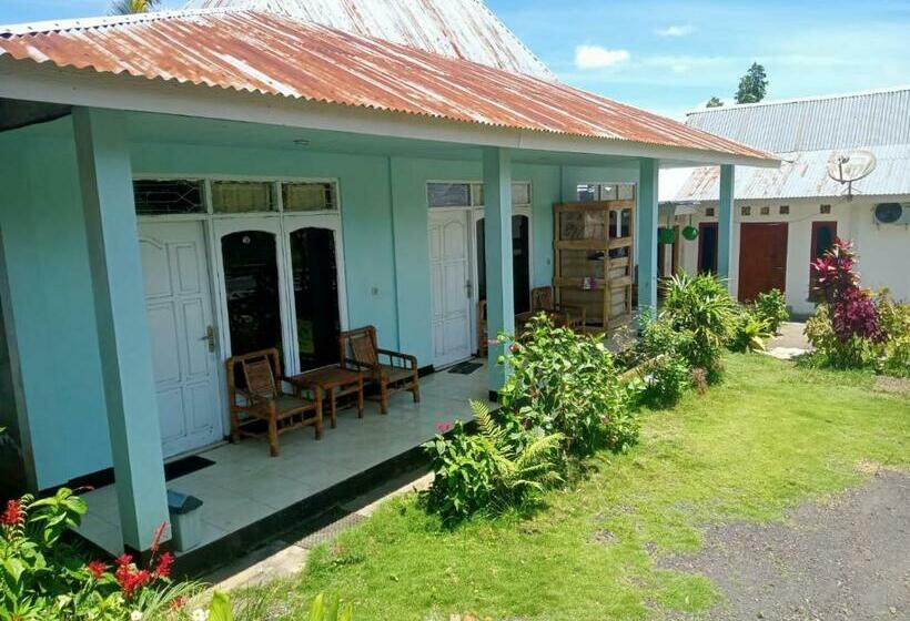 هتل Oyo 91230 Kelimutu Eco Village