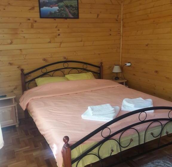 פנסיון Guest House „ Mountain Rest“