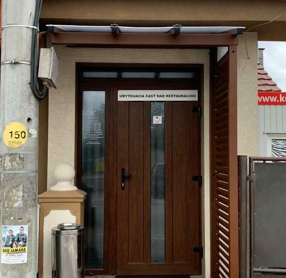 펜션 Reštaurácia Penzión Altana