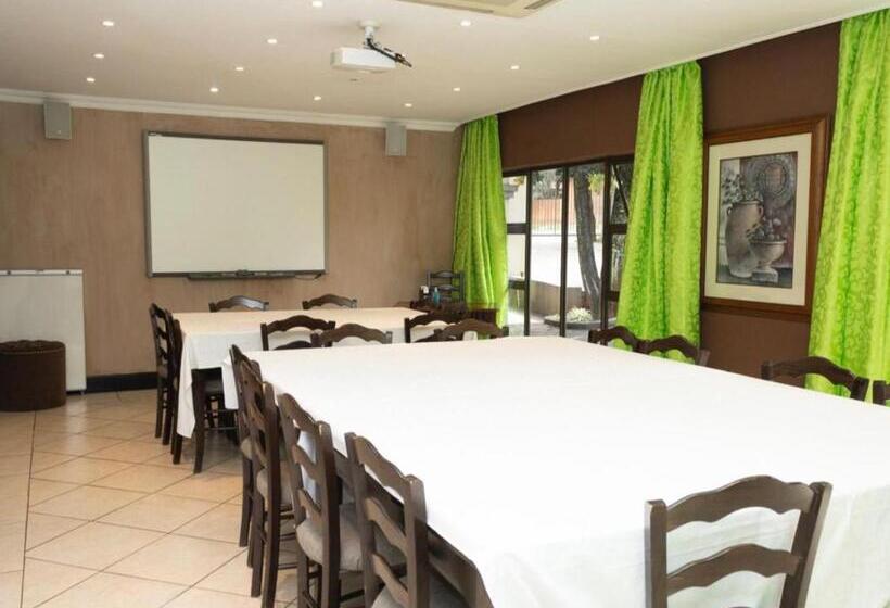 بنسيون Slot Loevenstein Guest House
