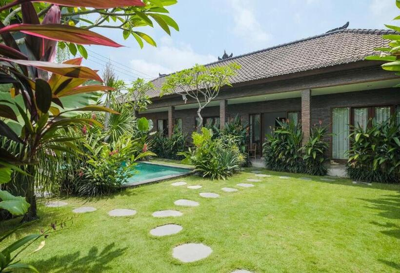 펜션 The Kumpi Bali By The Lavana