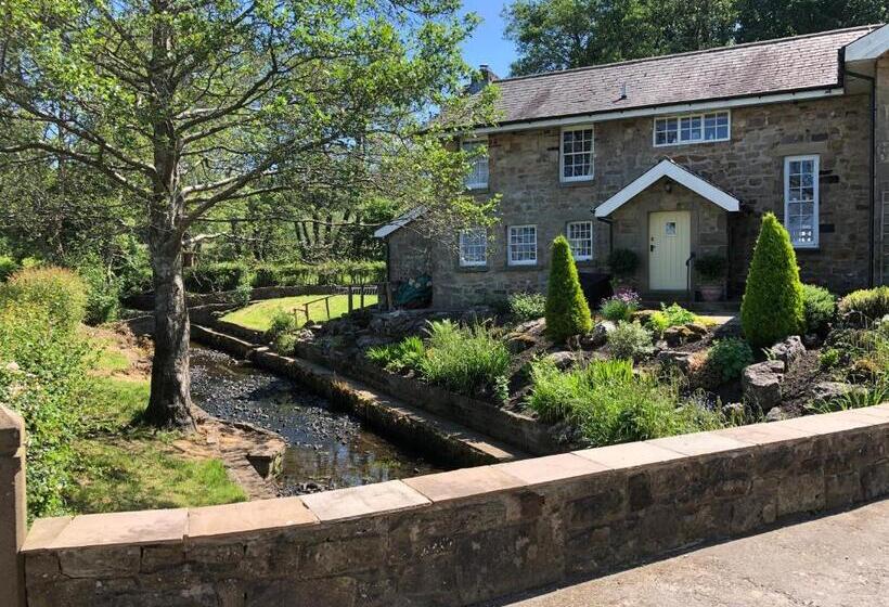 Picket Post House Bed & Breakfast