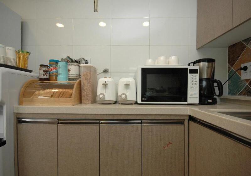 Dongdaemun Hwashin Hostel