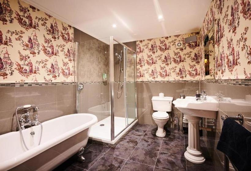 فندق Alexander Residence