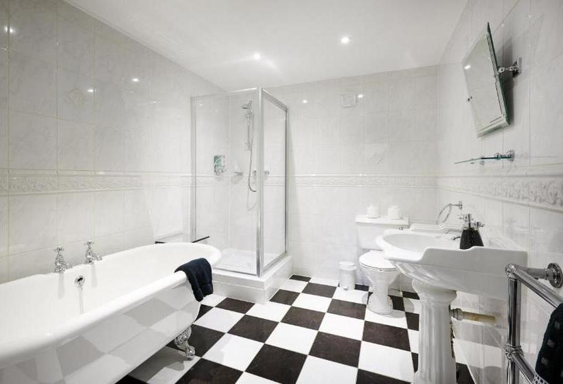 فندق Alexander Residence