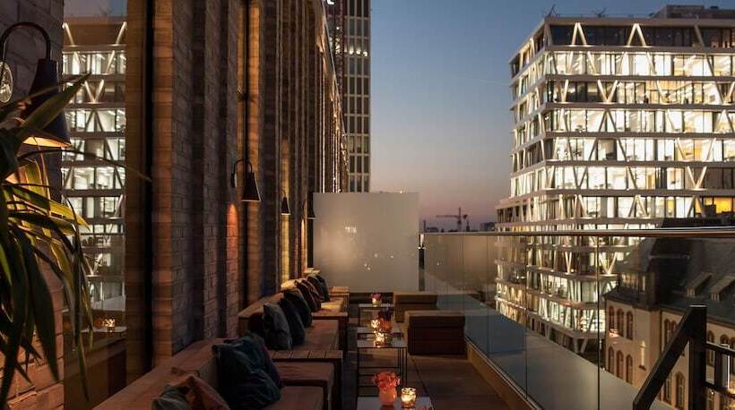 Fotos del hotel Amano Grand Central:  39